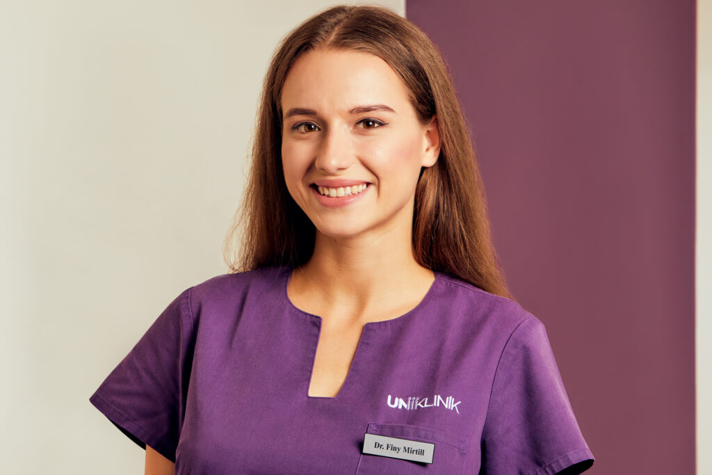 Dr. Finy Mirtill gyermek-és ifjúsági fogászat