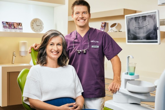 a fix fogsor ára az Unikliniknél